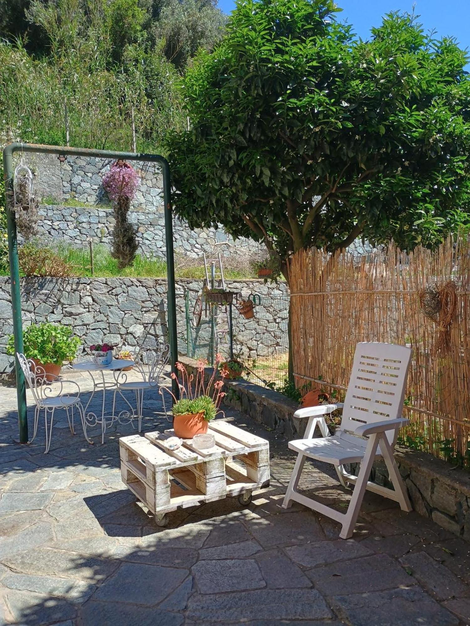 La Casa Dei Due Aranci Villa Albisola Superiore Luaran gambar