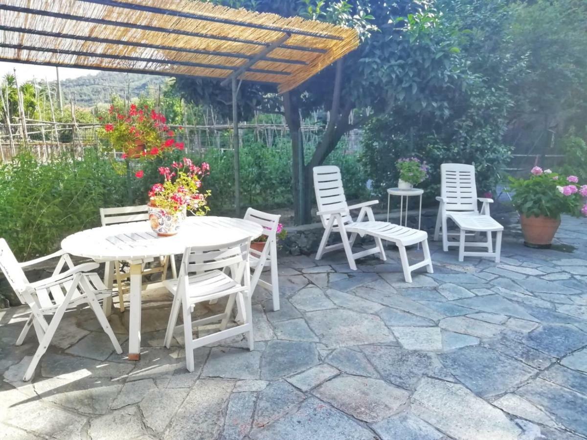 La Casa Dei Due Aranci Villa Albisola Superiore Luaran gambar
